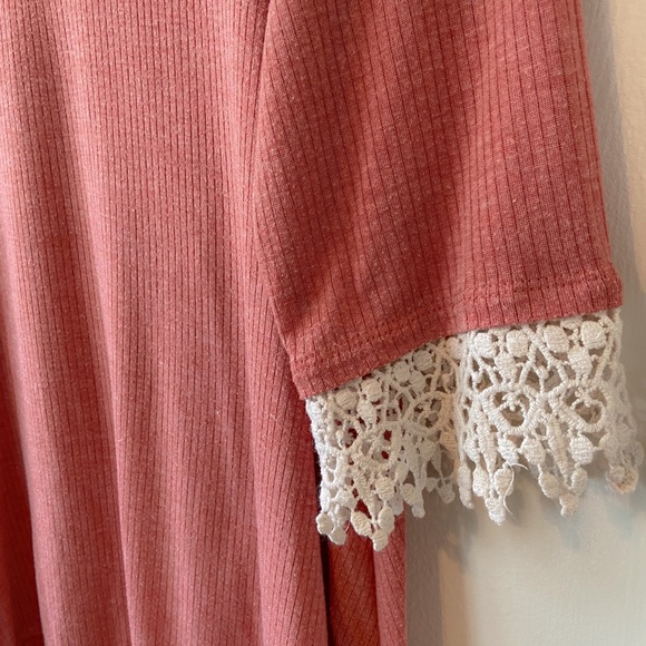 ❌SOLD❌ ModCloth Lace Sleeve Knit Blouse - Picture 2 of 3